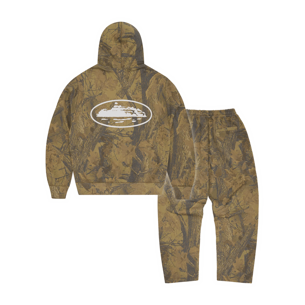 imgi 11 FORESTCAMOTRACKSUIT2 b9057b3b 202e 46b0 8a12