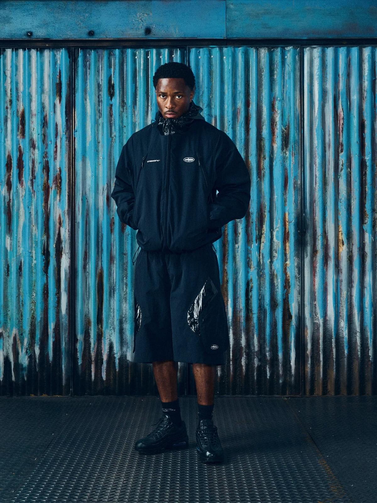 LITEWORK QUATTRO SHORT BLACK